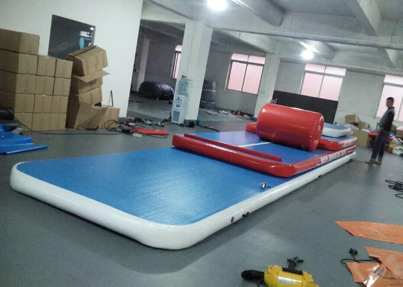 air_track_mats_wholeset_in_gym