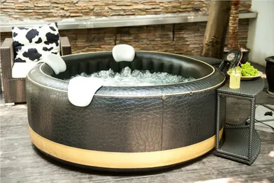 inflatable jacuzzi