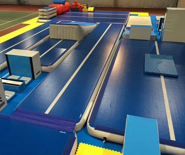 Small air track tumble mat