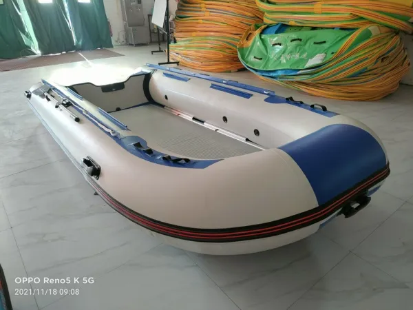 inflatable white water river raft